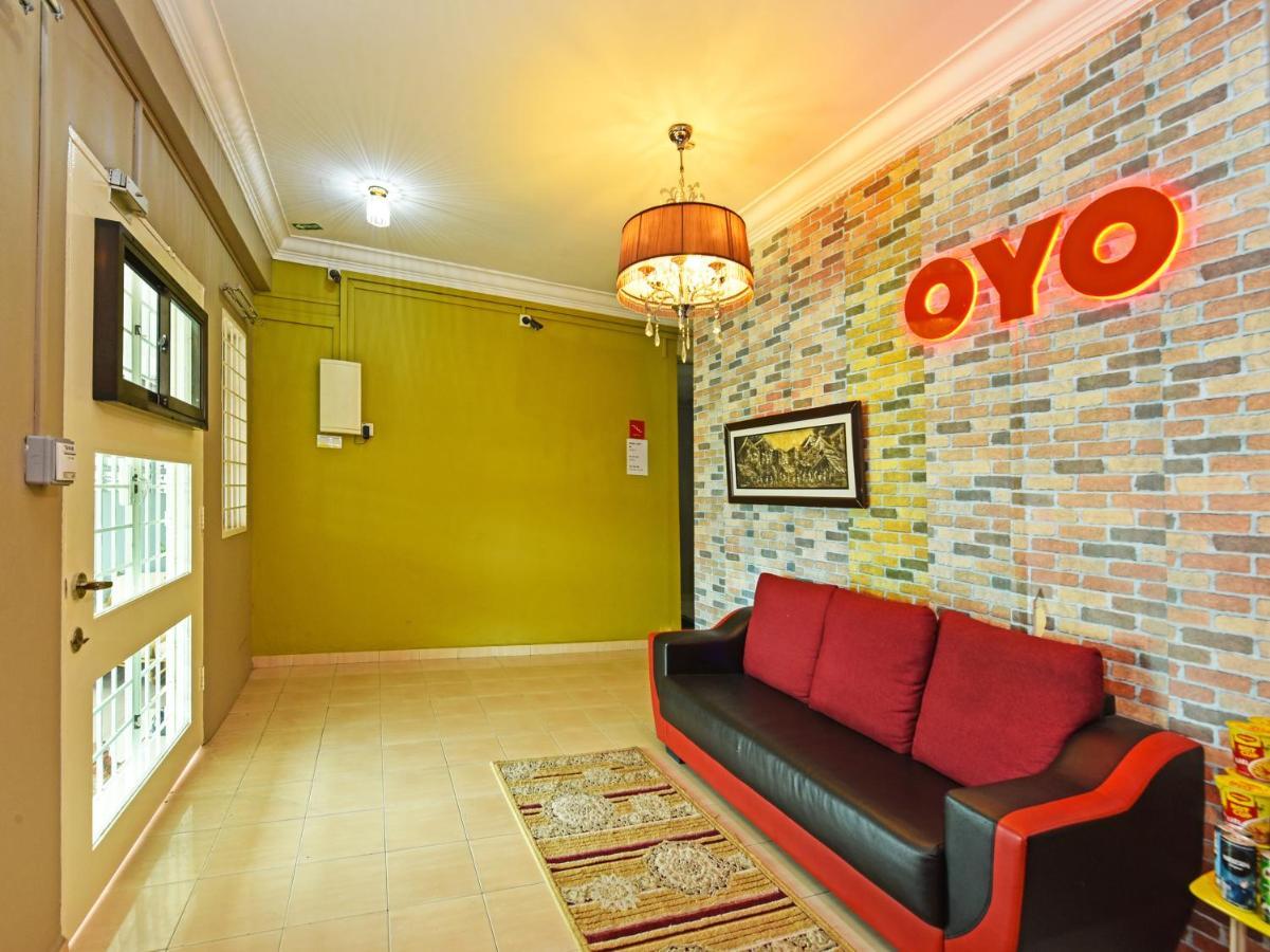 Oyo 90363 Nyamanya Inn Kuantan Kültér fotó