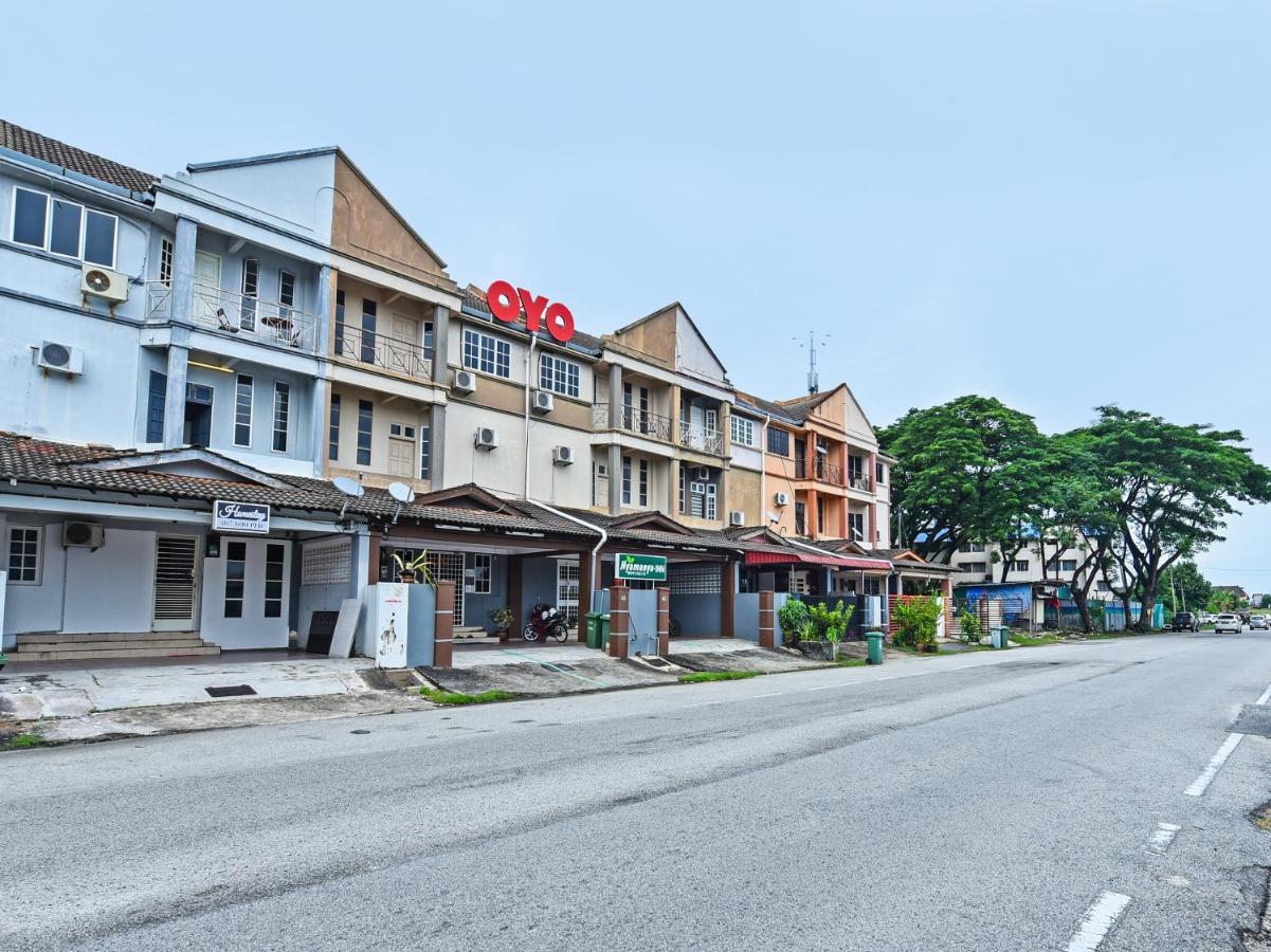 Oyo 90363 Nyamanya Inn Kuantan Kültér fotó